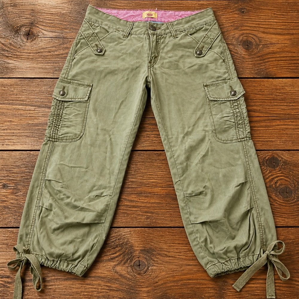 🌿 Levi’s Tab Twills Cargo Capri Pants Y2K (2003) – Olive Green – Size 5 - Picture 2 of 9